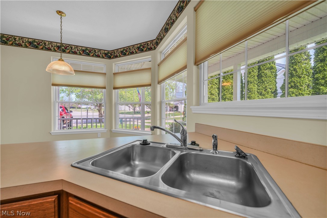 10400 E Ravine View Court North Royalton OH 44133