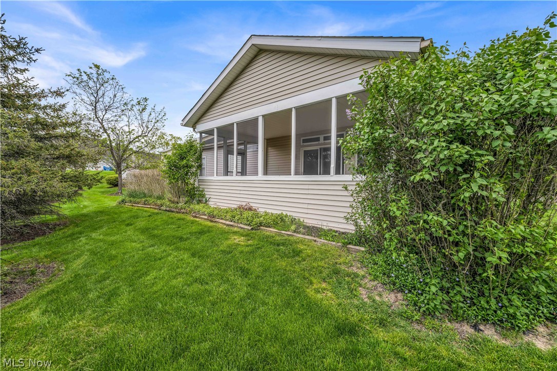 10400 E Ravine View Court North Royalton OH 44133