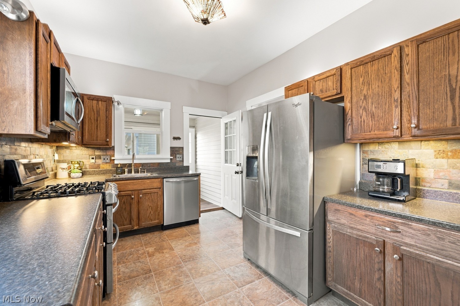 71 Division Street Hudson OH 44236