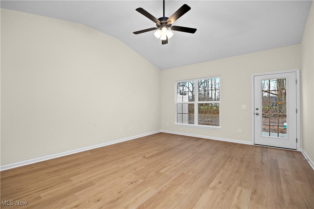 208 Alexander Drive Elyria OH 44035