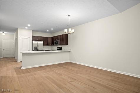 208 Alexander Drive Elyria OH 44035