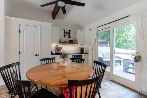15628 Creekwood Lane Strongsville OH 44136