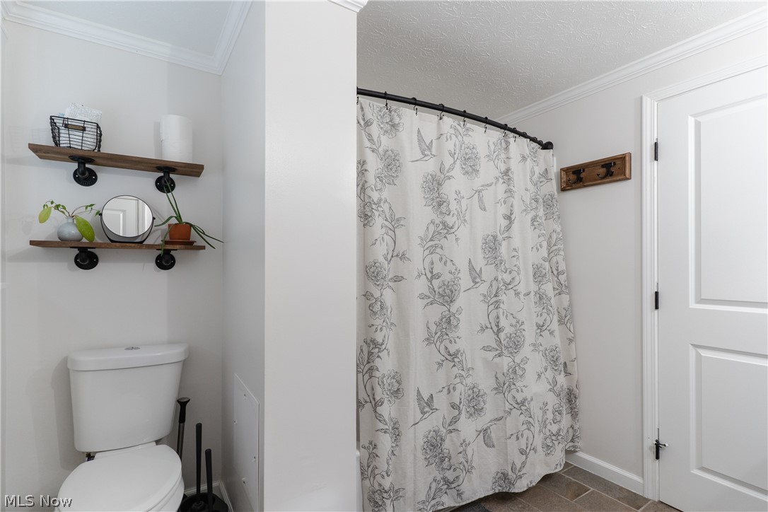15628 Creekwood Lane Strongsville OH 44136