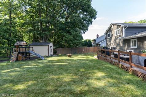 15628 Creekwood Lane Strongsville OH 44136