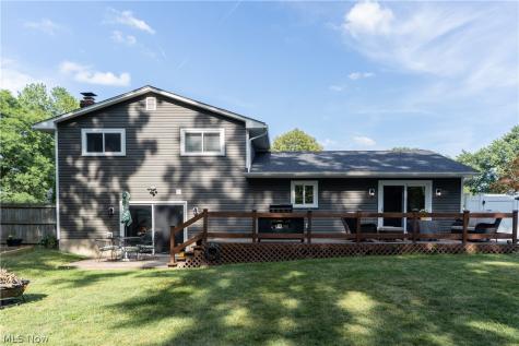 15628 Creekwood Lane Strongsville OH 44136