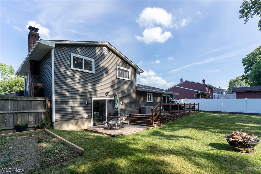 15628 Creekwood Lane Strongsville OH 44136