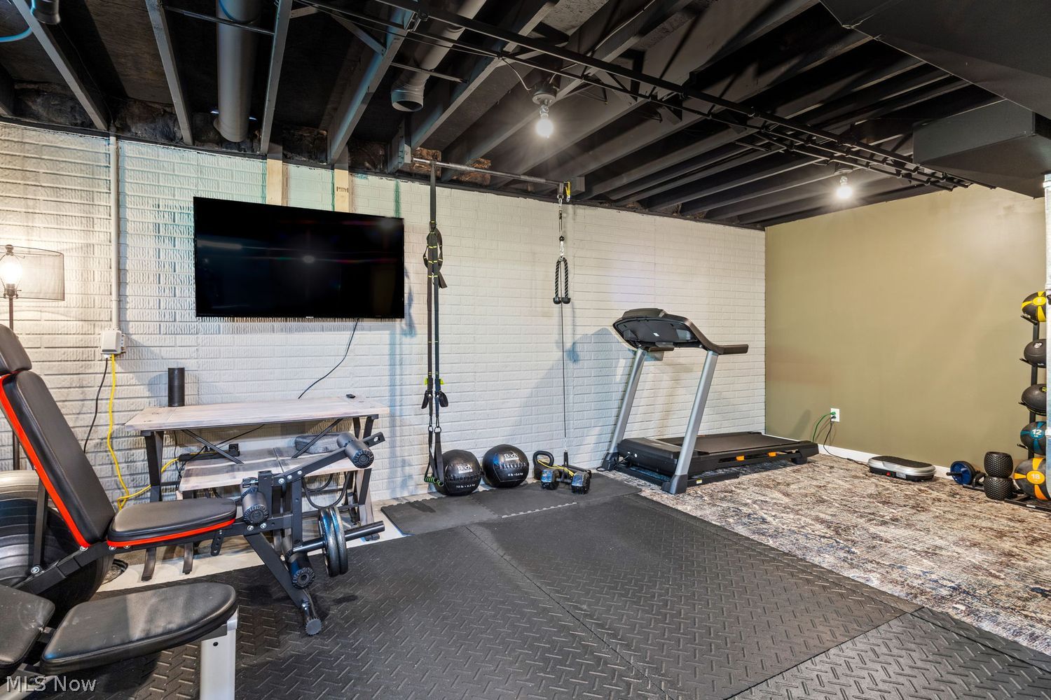 7611 Greenwich Road Seville OH 44273