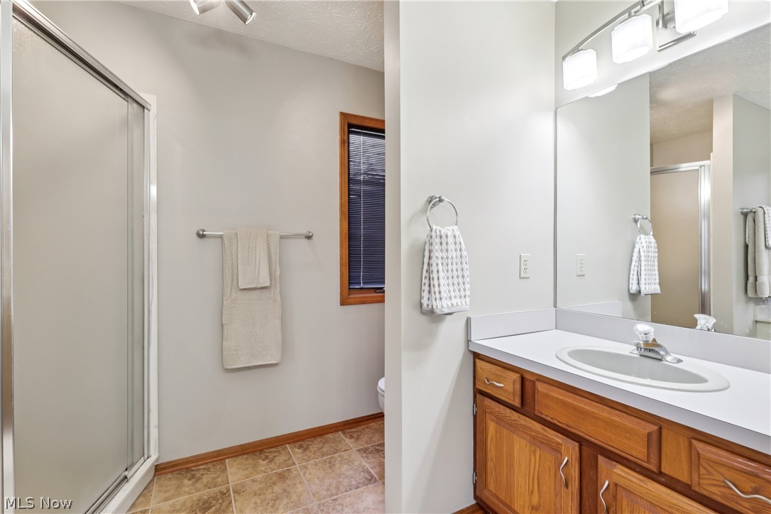 8442 Settlers Passage Brecksville OH 44141