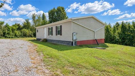 4010 State Route 530 Lowell OH 45744