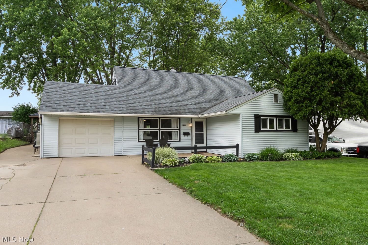 3917 Arnold Avenue NW Canton OH 44709