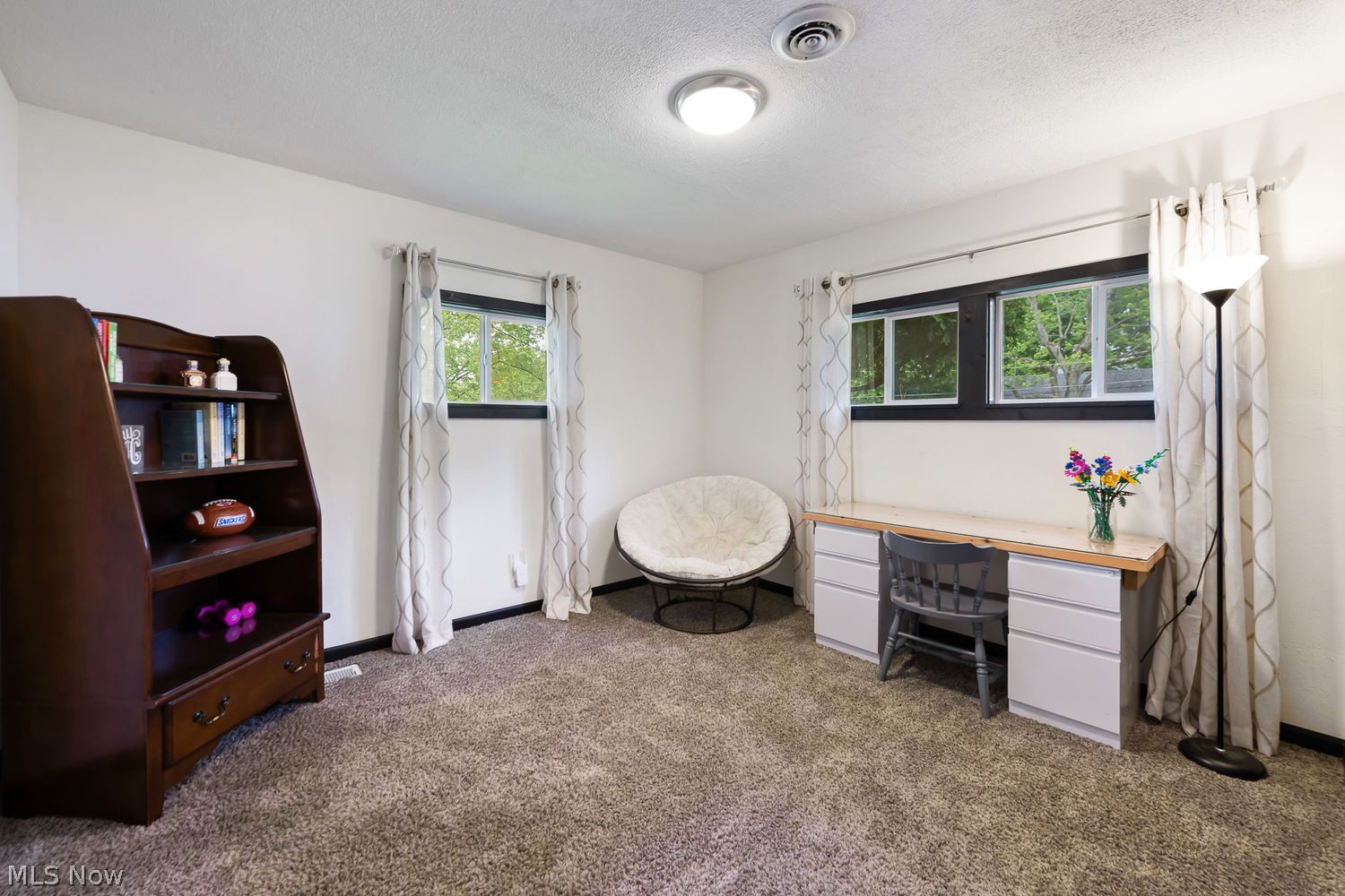 3917 Arnold Avenue NW Canton OH 44709