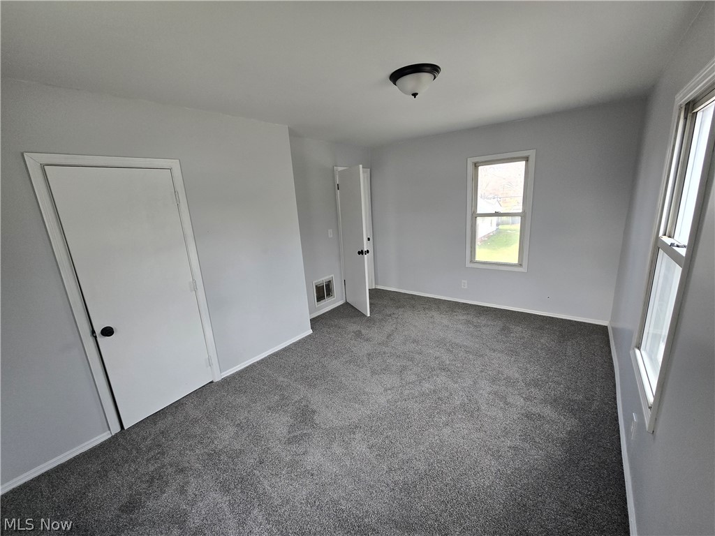 14 N Lorain Avenue N Girard OH 44420