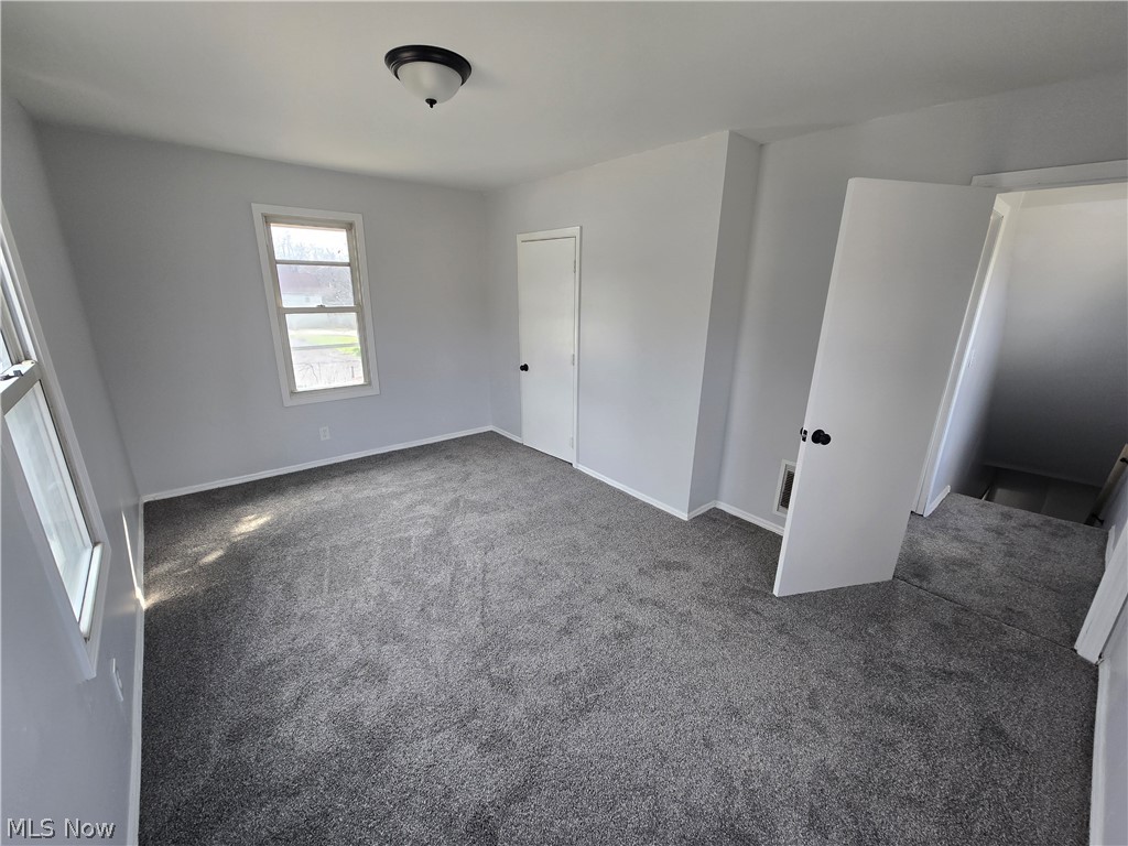 14 N Lorain Avenue N Girard OH 44420