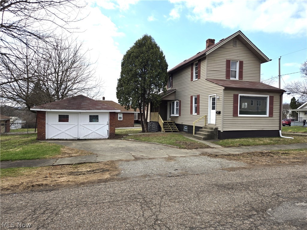 14 N Lorain Avenue N Girard OH 44420