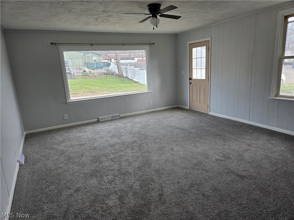 14 N Lorain Avenue N Girard OH 44420