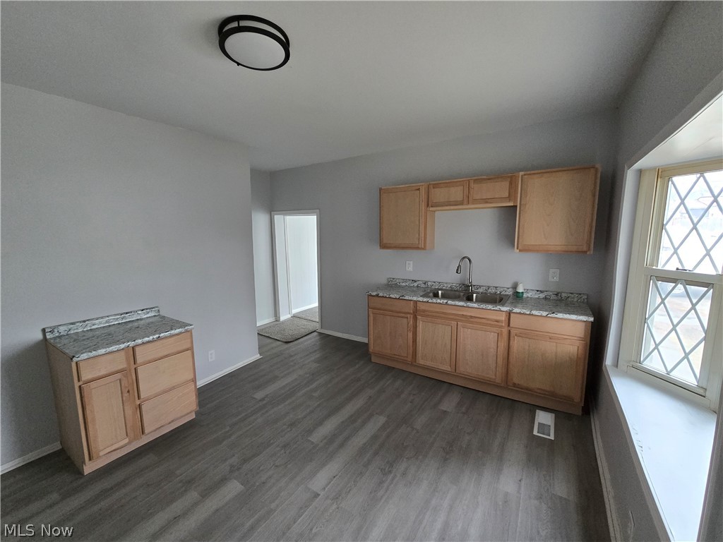 14 N Lorain Avenue N Girard OH 44420