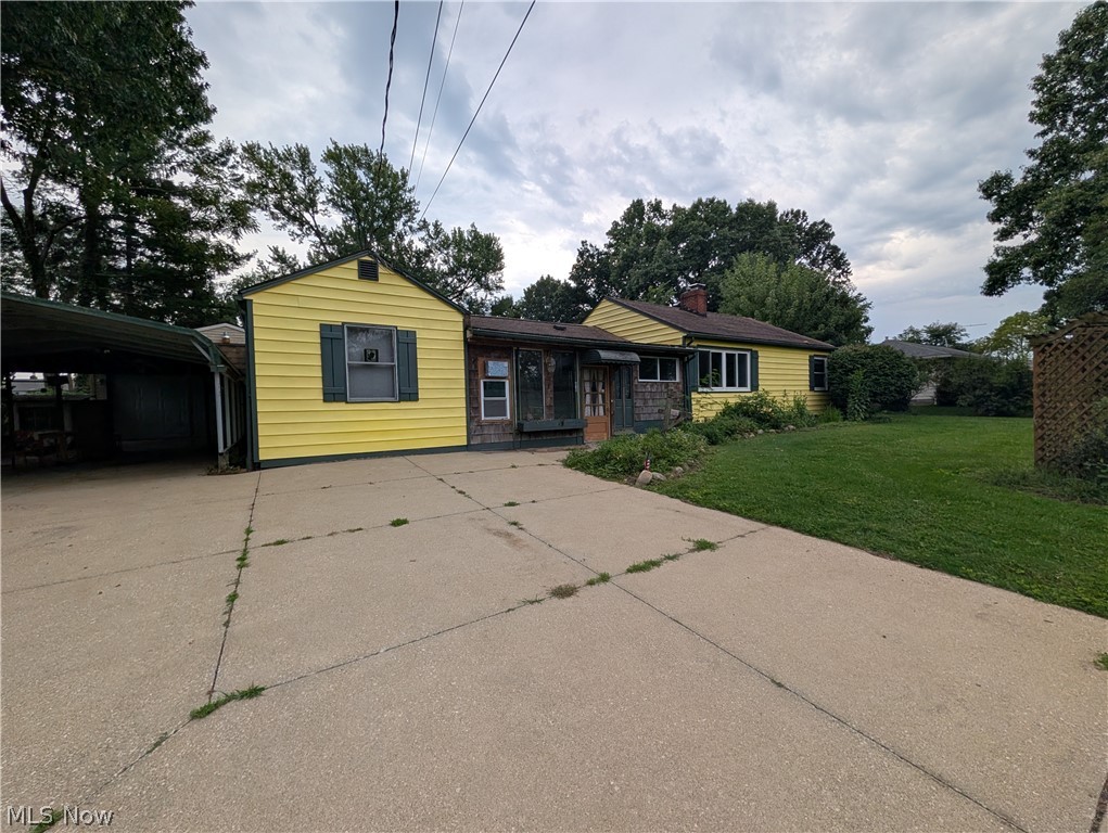 678 Shook Road Akron OH 44319