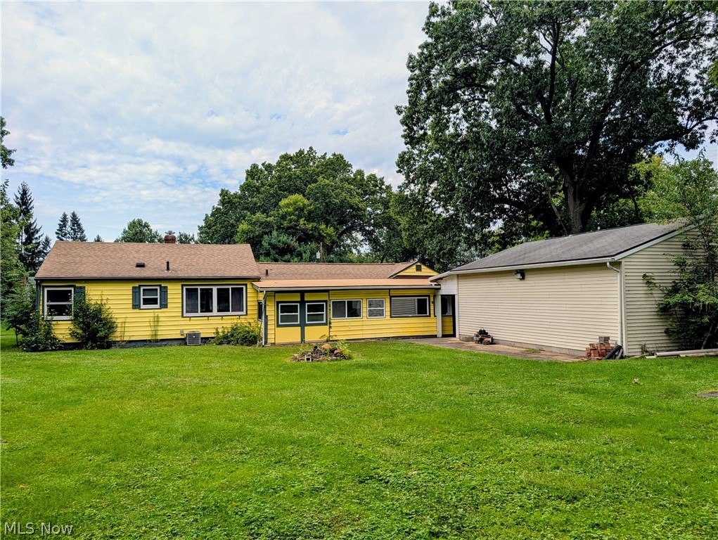 678 Shook Road Akron OH 44319