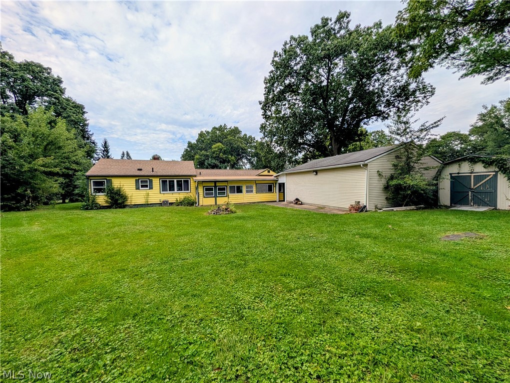 678 Shook Road Akron OH 44319