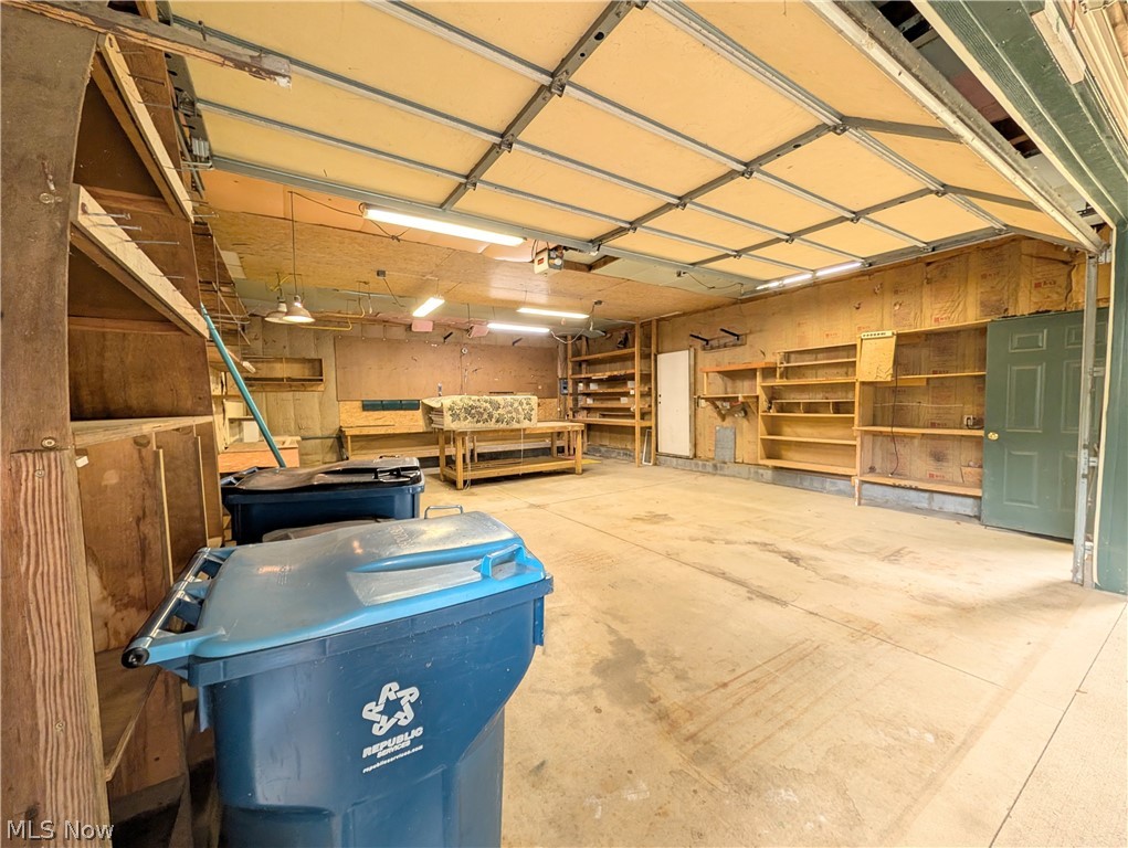 678 Shook Road Akron OH 44319