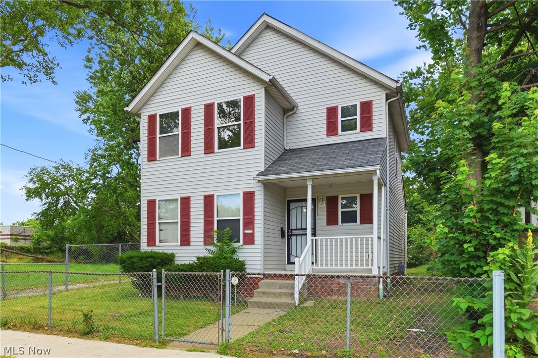 621 E 115th Street Cleveland OH 44108