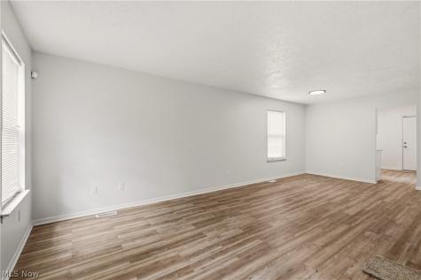 621 E 115th Street Cleveland OH 44108
