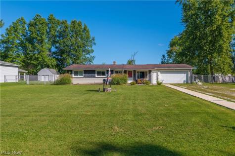 2011 Summers Avenue Streetsboro OH 44241