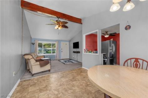 2011 Summers Avenue Streetsboro OH 44241