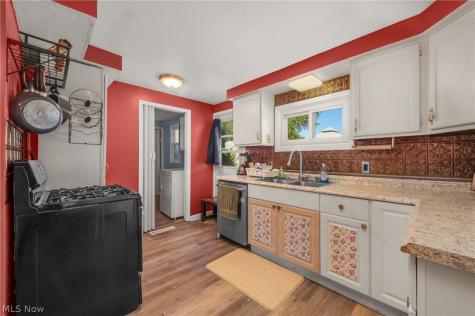 2011 Summers Avenue Streetsboro OH 44241