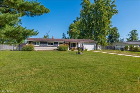 2011 Summers Avenue Streetsboro OH 44241
