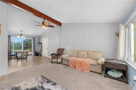 2011 Summers Avenue Streetsboro OH 44241