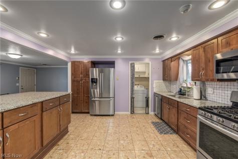 5785 Deborah Drive North Ridgeville OH 44039