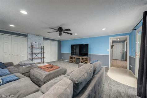 5785 Deborah Drive North Ridgeville OH 44039