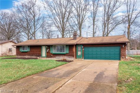 5785 Deborah Drive North Ridgeville OH 44039