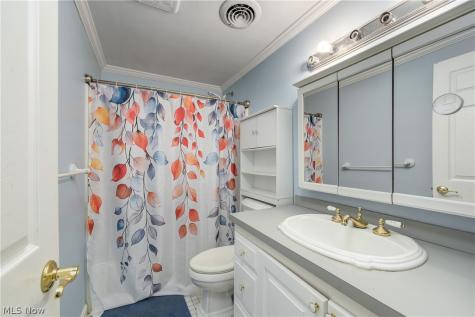 5785 Deborah Drive North Ridgeville OH 44039