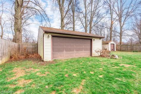 5785 Deborah Drive North Ridgeville OH 44039