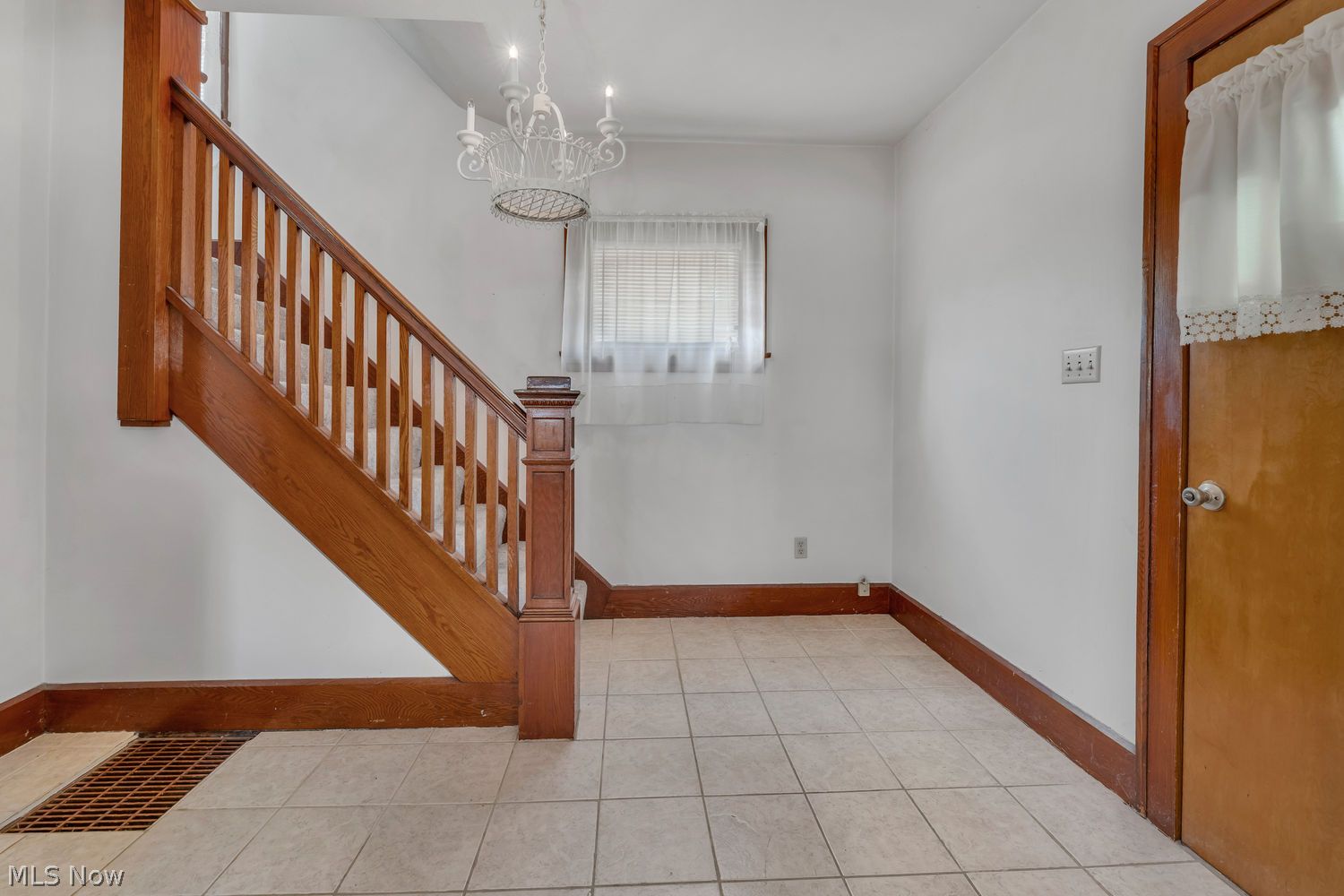 145 Millet Avenue Youngstown OH 44509