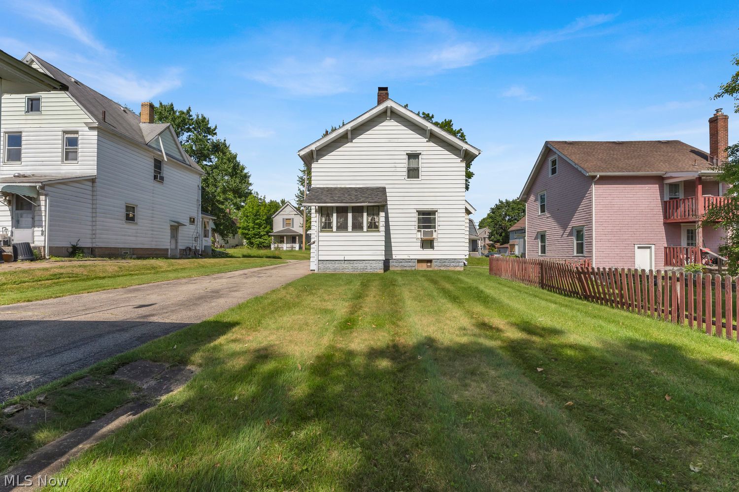 145 Millet Avenue Youngstown OH 44509