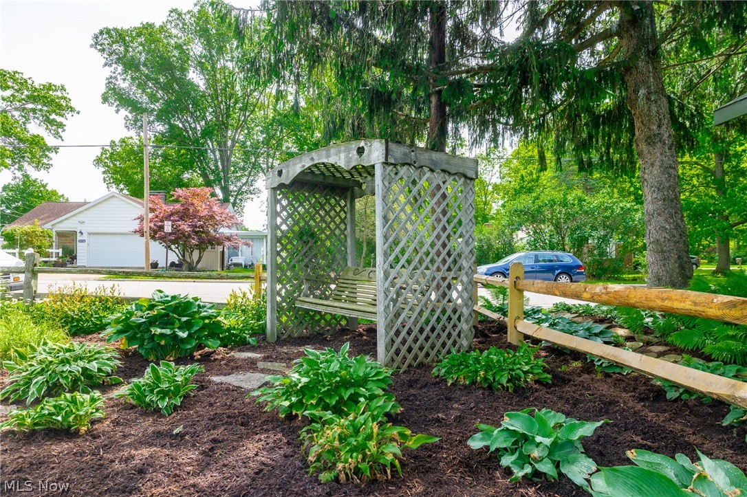 353 Hillcrest Drive Ashland OH 44805