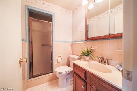 353 Hillcrest Drive Ashland OH 44805
