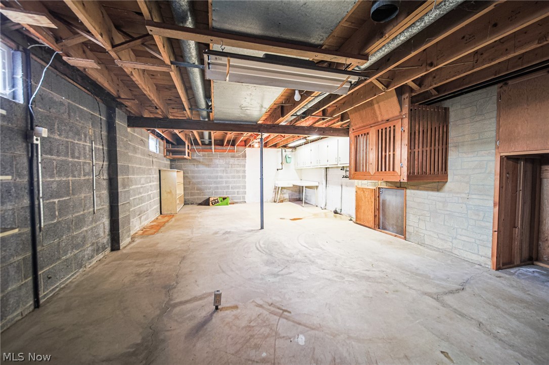 353 Hillcrest Drive Ashland OH 44805