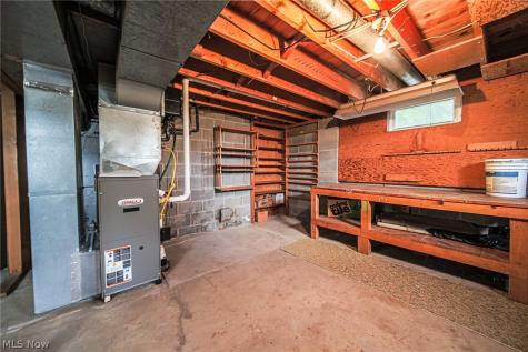 353 Hillcrest Drive Ashland OH 44805
