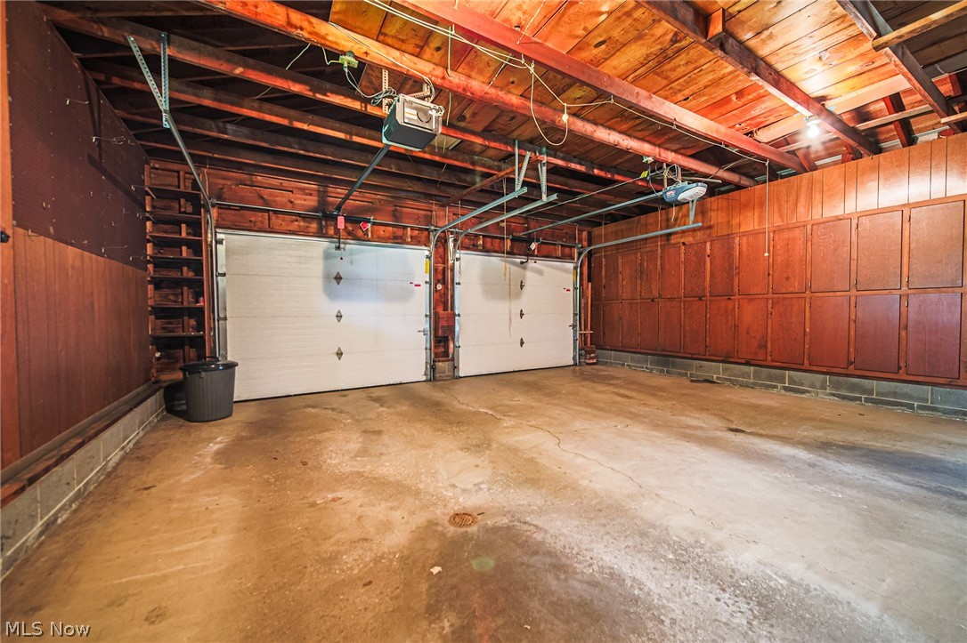 353 Hillcrest Drive Ashland OH 44805