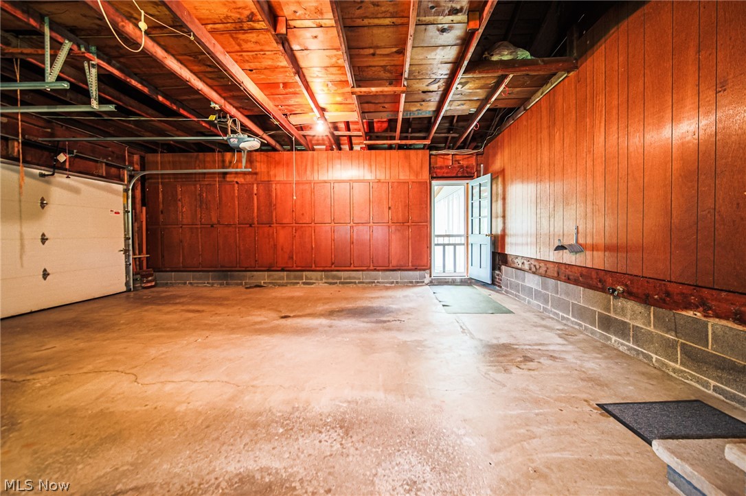 353 Hillcrest Drive Ashland OH 44805