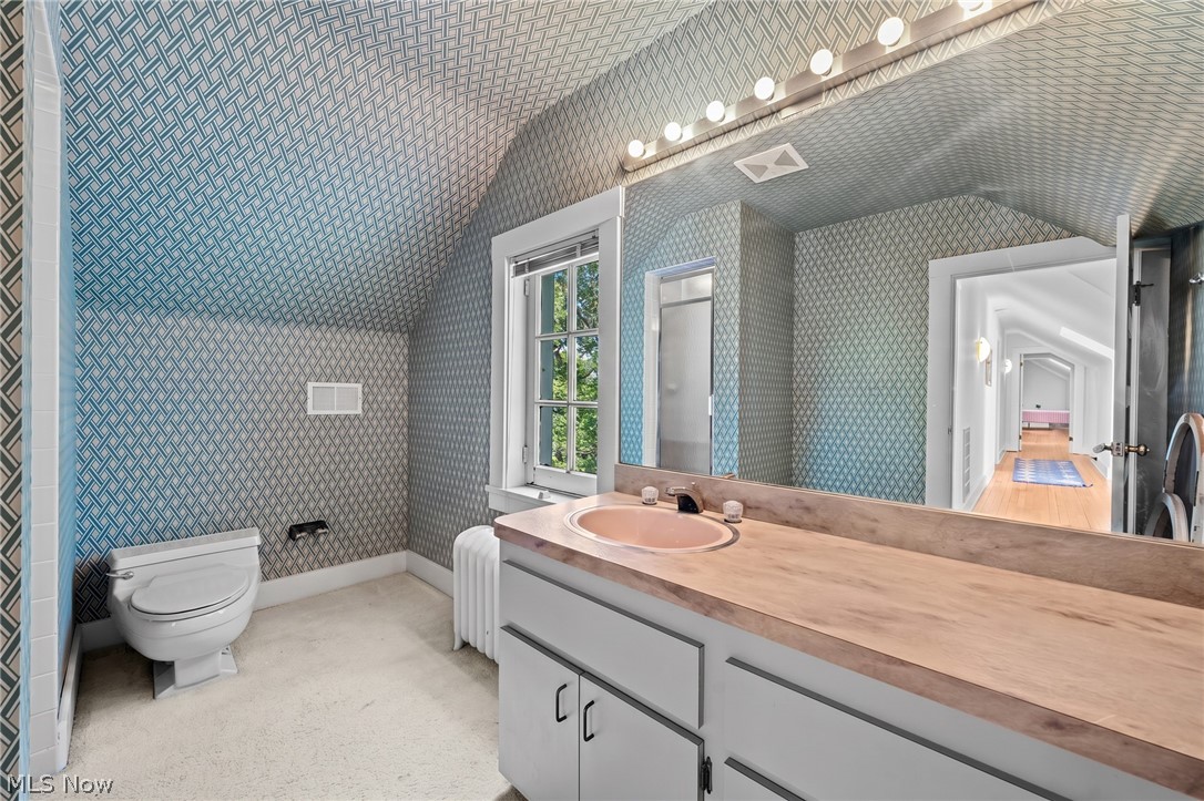 2873 Glengary Road Shaker Heights OH 44120
