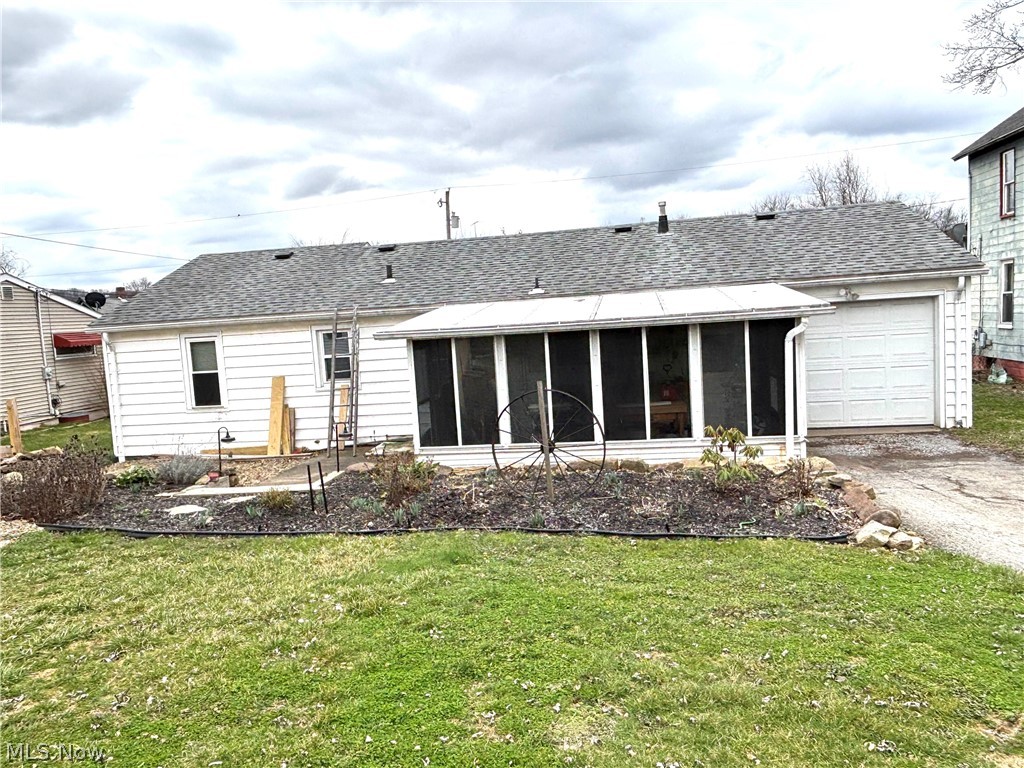 486 E Clark Street East Palestine OH 44413