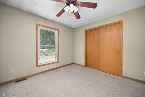 7177 Fairacres Avenue North Ridgeville OH 44039