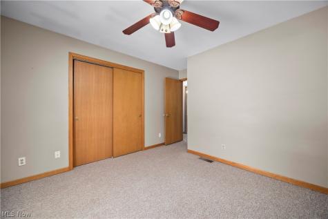 7177 Fairacres Avenue North Ridgeville OH 44039