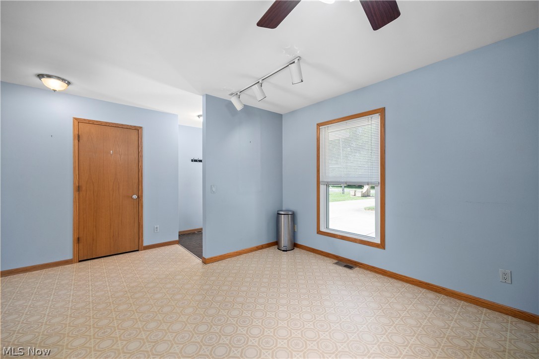 7177 Fairacres Avenue North Ridgeville OH 44039