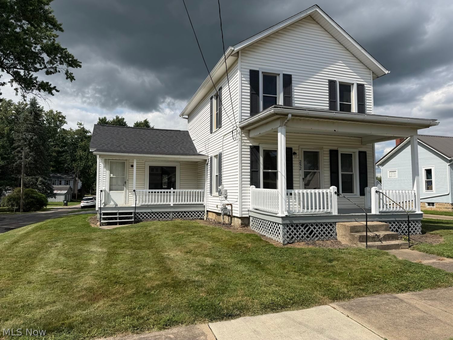 252 Jones Street Shreve OH 44676
